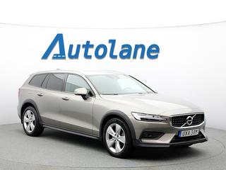 Volvo V60 Cross Country B4 AWD Skinn, Kamera, VOC, Drag, Minne 197hk
