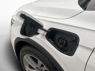 Volkswagen Tiguan eHybrid R-Line Kamera Drag Cockpit CarPlay