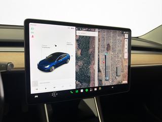 Tesla Model 3 Long Range AWD Pano Kamera Skinn Navi AP