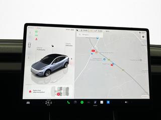 Tesla Model Y Long Range AWD Premium MOMS Dragkrok Autopilot