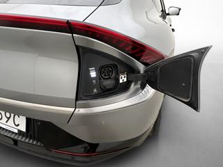 Kia EV6 77.4 kWh PLUS 360° Navi CarPlay Skinn Dragkrok