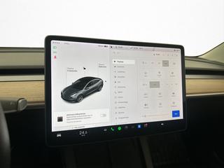 Tesla Model 3 Standard Range Plus Värmepump Drag AP MOMS