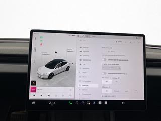 Tesla Model 3 Standard Range Svensksåld Panorama MOMS