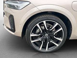 Volvo XC60 T6 AWD Ultimate Dark Pano H/K 360° HUD CarPlay