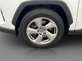 Toyota RAV4 Hybrid 222hk Executive Pano Värmare Drag Kamera