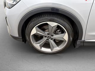 Audi Q4 50 Sportback e-tron Q S Line Värmare Drag Pano SONOS