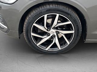 Volvo V60 D4 Inscription Pano H/K 360° D-Värm Skinn Nav Drag