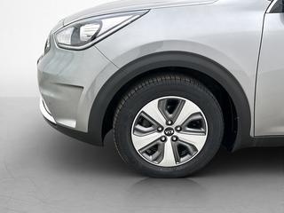 Kia Niro Hybrid 141hk Advance+ Navi Kamera Carplay Bluetooth