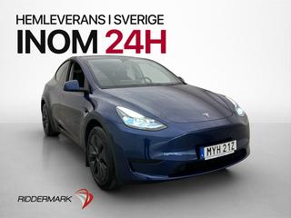 Tesla Model Y Standard Range RWD Dragkrok Pano Autopilot