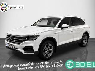 Volkswagen Touareg 3.0 V6 TDI 4Motion Executive Värmare Backkamera Drag - BD Bil