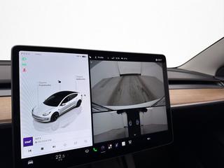 Tesla Model 3 Long Range AWD 498hk Autopilot Drag Pano MOMS