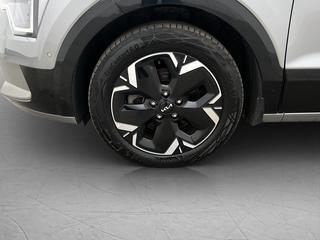 Kia Niro EV Adv. Plus MOMS Värmepump Skinn Drag Kamera H/K