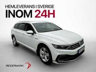 Volkswagen Passat GTE 218hk Kamera Värmare CarPlay Drag Navi