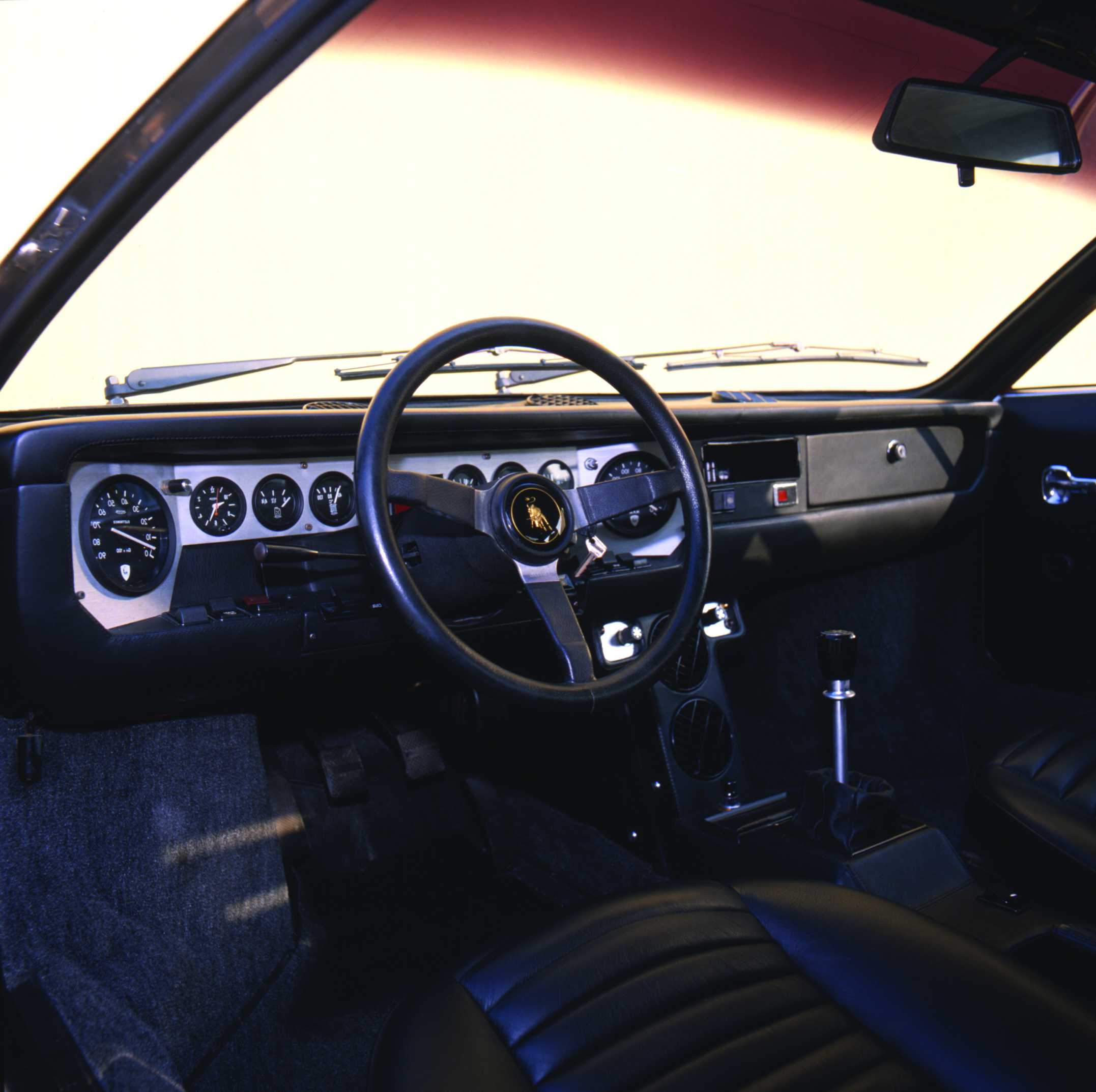 Car, Lamborghini Urraco, model year 1970, The 70s, yellow, roadster,  interior view, Interior view, seats, Rear seate, technique Stock Photo -  Alamy